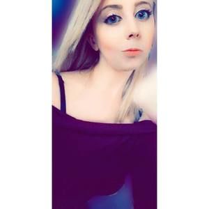 Meet your Posher, Michaela